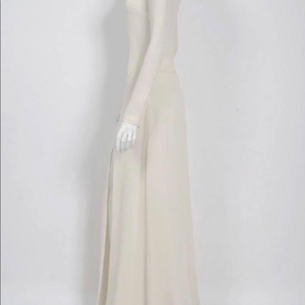 Vintage 2006 Alexander McQueen Documented White Silk Chain Plunge High-Slit Gown - Picture 7 of 10